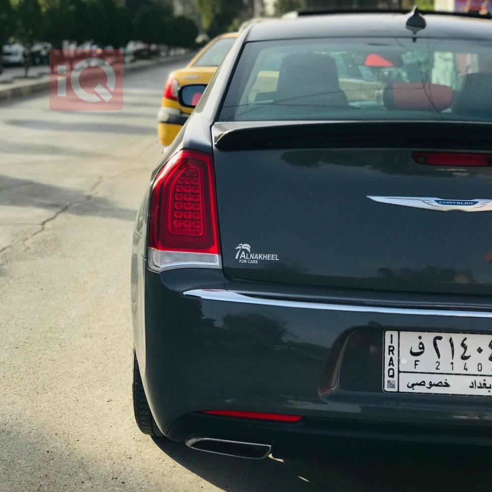 Chrysler 300